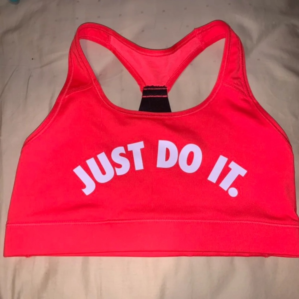 Nike just do it sport bra size S